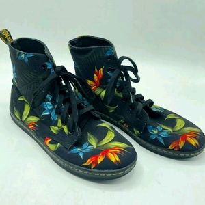 Tropical Hawaiian Canvas Hackney Doc Martens size 9